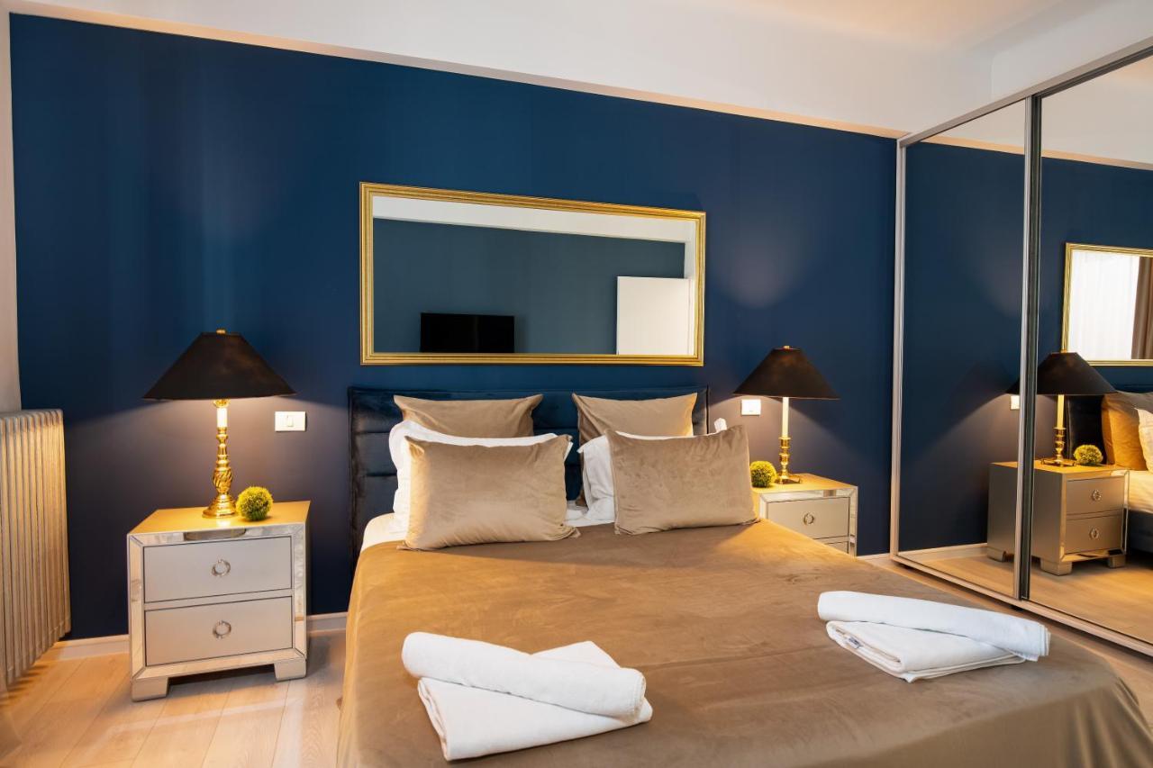Metropole Apartments Studio Old City Bukares Bagian luar foto
